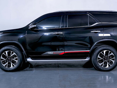 Toyota Fortuner 2.4 TRD AT 2019