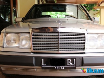 Jual Mercedes 300E 1992