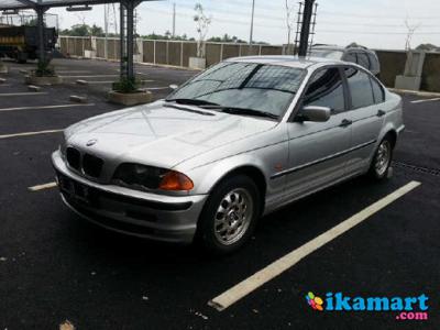 Jual BMW 318i Tahun 2000 Mulus
