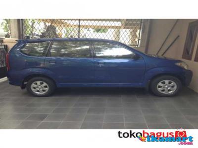 Jual Toyota Avanza MT 2004 Biru