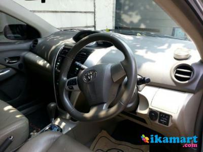 Jual Toyota Vios TRD 2011 Silver Istimewa