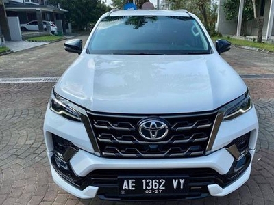 2022 Toyota Fortuner 4X2 G AT DIESEL TRD SPORTIVO