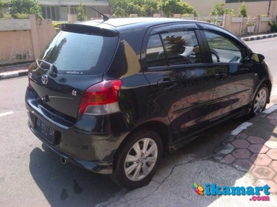 Jual Toyota Yaris Type S 2009 Hitam Istimewa