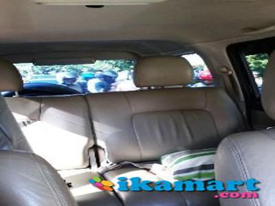 Jual Ford Everest 2011 Hitam Matic
