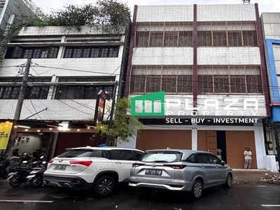 Disewakan Ruko 3lantai di Jl. Bandang, Makassar (al), Bontoala