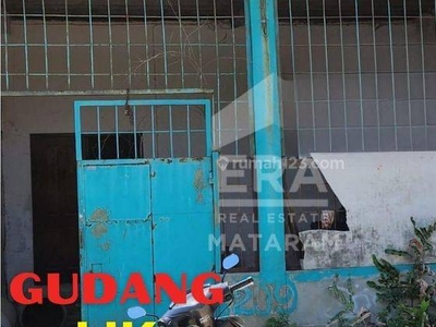 Gudang Siap Pakai Di Lik Kaligawe, Semarang