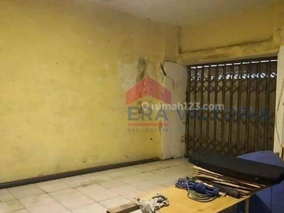 Ruko lokasi strategis area tengah kota, Blimbing