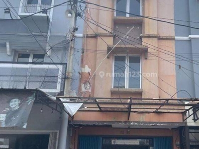 Ruko Murah 2.5 Lantai Lokasi Terdepan Lepas Cepat Harapan Indah