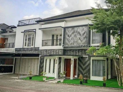 Rumah Mewah Murah Cocok Untuk Keluarga Area Jalan Palagan Dekat Hyatt