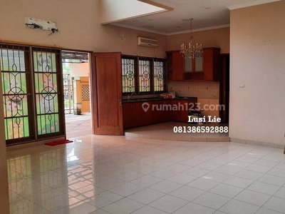 Rumah Taman Surya Luas 18x20m, Rapi Cocok Utk Usaha