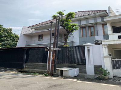 Dijual rumah bagus Rawamangun Jakarta Timur