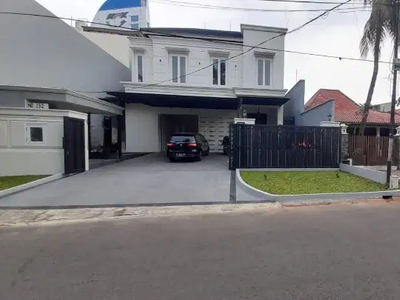 Di Jual Rumah baru daerah Pondok Indah Lingkungan Asri