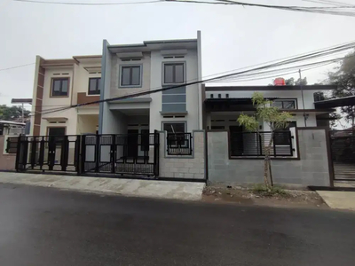 Dijual Cepat ! Rumah baru Komplek Turangga Bandung