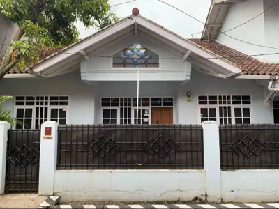 Dijual Cepat Rumah Di Komplek Besar Margahayu Kota Bandung