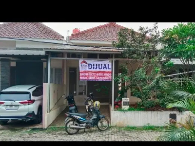 Dijual cepat rumah di Royal Sawangan