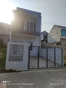 Dijual rumah baru, 2 lantai, minimalis, lokasi kota Bandung