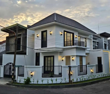 Dijual Rumah Baru Gress Modern Style Rungkut Asri Surabaya Selatan