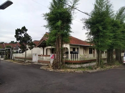 Dijual Rumah HOOK lokasi Strategis Bandung