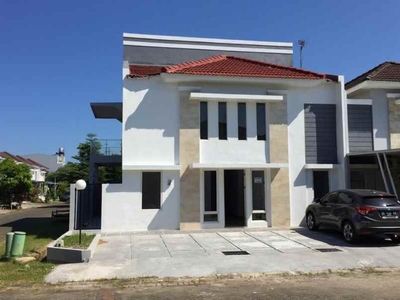 Dijual Rumah Makassar Kota Sekitar Jalan Metro Tanjung Bunga