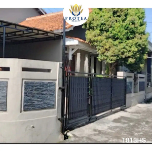 Dijual Rumah Sejuk LT. 135m2 di Kompleks Dekat Gedung Sate Bandung