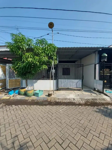 Dijual Rumah Siap Huni
Lokasi
Perum Griya Permata Gedangan Sidoarjo