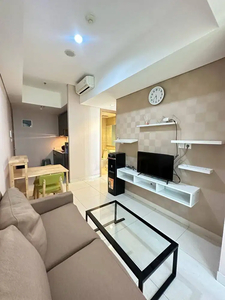 disewakan 2 bedroom furnish Taman Anggrek Residences