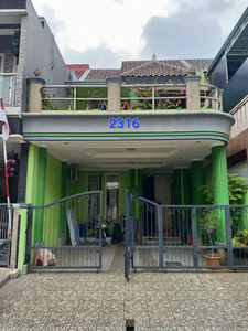 Rumah 2 Lantai Siap Huni di Royal Residence Cakung
