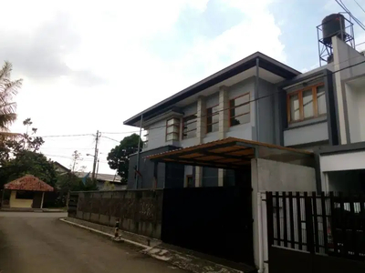 Rumah Bagus 2 Lantai di Pasirluyu Bandung