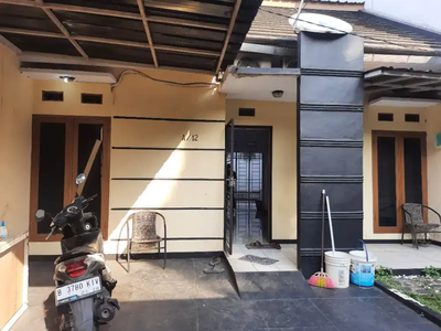 Rumah di cluster puri pesona jatimurni