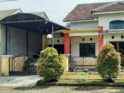 Rumah Fasilitas Lengkap Siap Huni! Lokasi Strategis, Dekat Bandara!