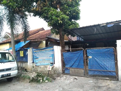 Rumah Lama Di Perumahan Dahlia Loka Graha Raya Tangerang Selatan