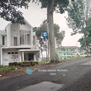 Rumah Mess Super Luas Strategis di Balikpapan Kalimantan Timur
