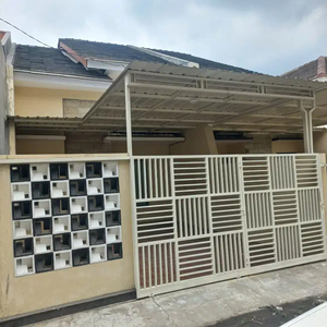 Rumah Rungkut Medokan ayu Surabaya timur