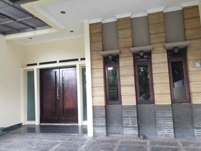 Rumah Siap Huni Komplek Elit Mekarwangi Singgasana Kota Bandung