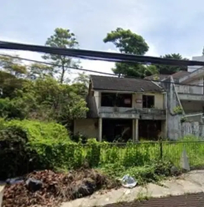 Termurah Rumah hitung tanah mainroad Setiabudi, Bandung Utara