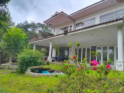 Villa Lembang View Gunung Putri