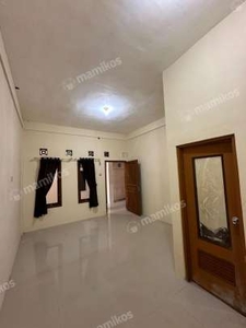 Kost Titin Pasar Kliwon Surakarta