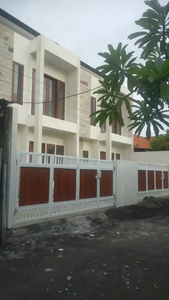 DI JUAL RUMAH BARU DI TUKAD BADUNG RENON , DENPASAR