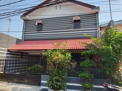 Di jual rumah di utan kayu jakarta timur