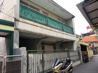 Di jual rumah murah bukit duri Tebet Jakarta selatan