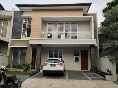 dijual rumah di bandung baru ready cigadung dekat dago