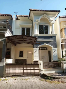 Dijual Rumah Rasa Villa Kebonsari Regency