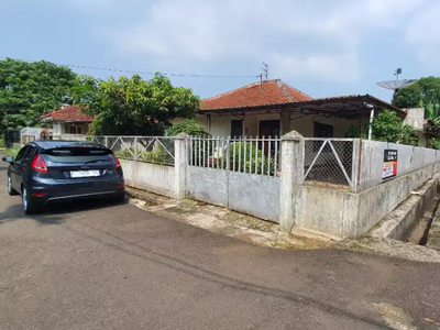 DIJUAL Rumah Strategis di Tengah Kota