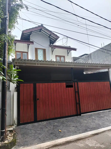 Disewakan Rumah di Kayu Putih Utara Jakarta Timur