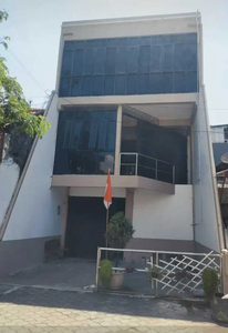 Jual 3 Lantai Rumah dan Kantor di Dukuh Kupang, Dukuh Pakis, Surabaya