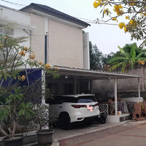 Jual rumah 2 lantai siap huni di dalam cluster Bojongsari, Depok