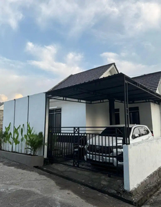 Jual Rumah Semi Villa 1lt Lokasi Sawangan Nusa Dua area Hunian