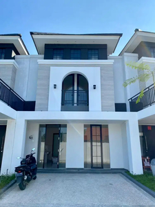 Promo Unit Terakhir Rumah 2 Lantai De Villa Banyumanik