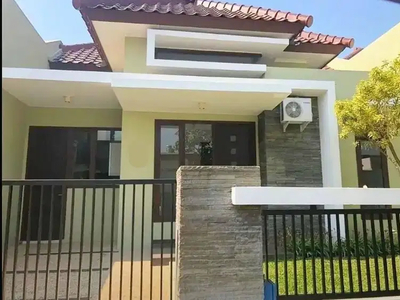 Rumah 100m² di perumahan full furnished di Graha Kencana Malang