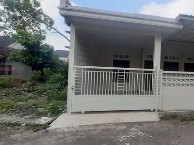 Rumah Arjowinangun Malang Kota Dijual murah cpt B.U Poll siap huni